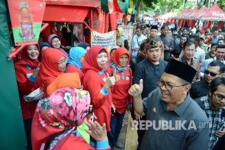 Pemkot Bandung Kaji Penarikan Pajak PKL