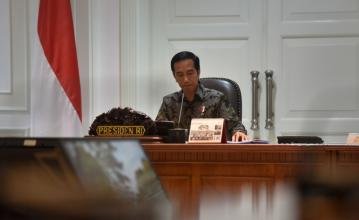 TERPOPULER: Presiden Jokowi Ngopi-Ngopi dengan Menko Darmin