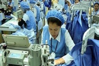 Pajak Penghasilan Buruh Tekstil Dipotong 50 Persen