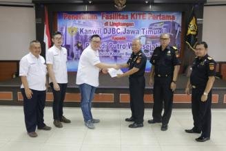 Kantor Wilayah Bea Cukai Jawa Timur II Terbitkan Izin KITE
