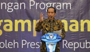 Jokowi Tandatangani Draf UU Tax Amnesty