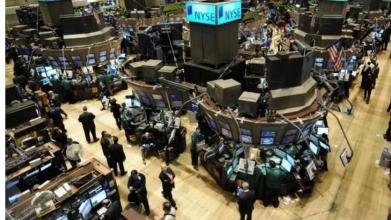 Penundaan Kebijakan Pemotongan Pajak Bawa Wall Street Turun
